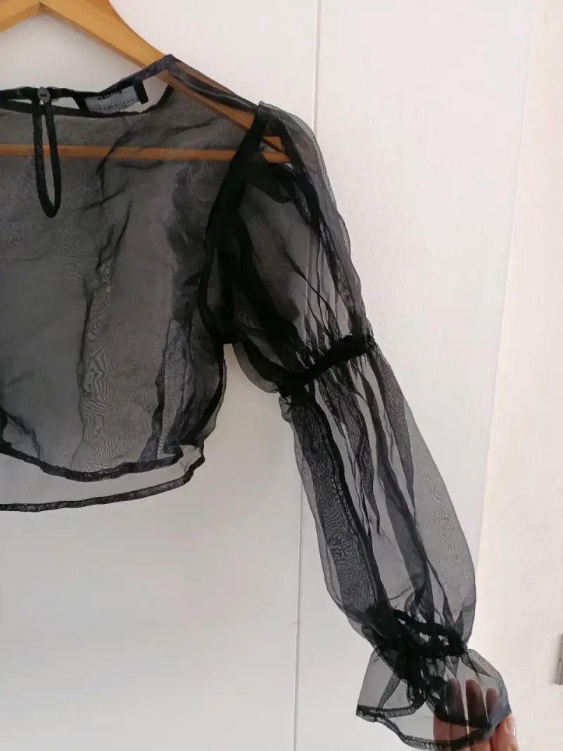 Blusa transparente negra - 3