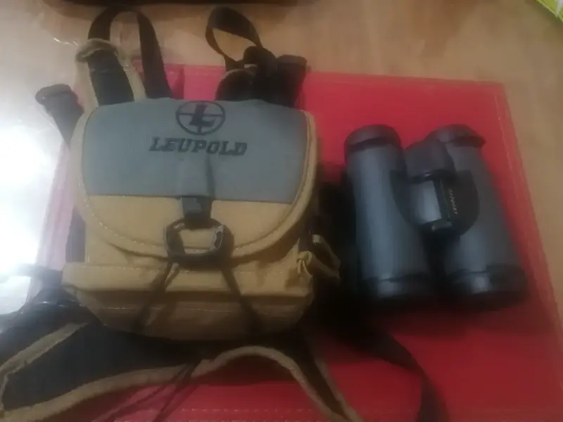 Binocular Leupold Timberline 10x42 con Arnés - 2