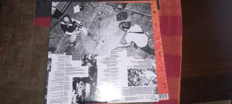 Vinilo Nirvana In Utero prácticamente nuevo sin us - 4