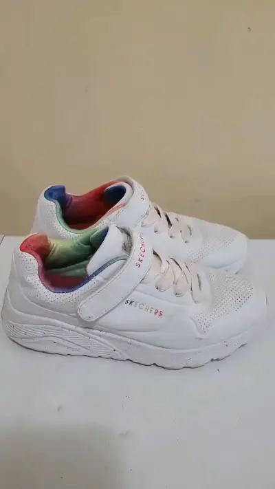 Zapatillas blancas Skechers con velcro TALLA 35 - miniatura 2