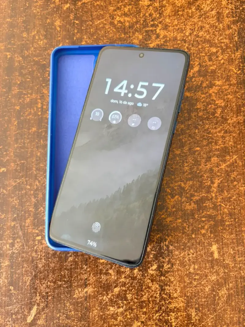 Smartphone Motorola Moto G84 5G con caja - 2