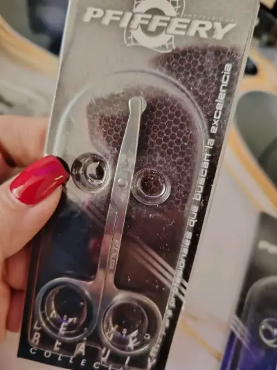 Set de herramientas de manicura Luxury y Pfiffery - miniatura 3