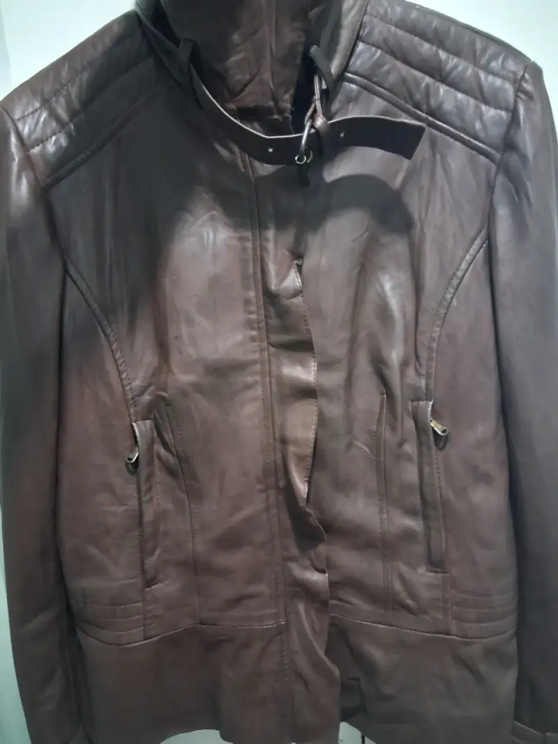 Chaqueta de cuero marrón Guess para mujer - 2