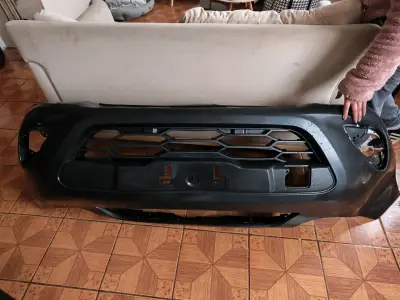 Parachoques delantero Nissan March 2015-2020 - miniatura 4