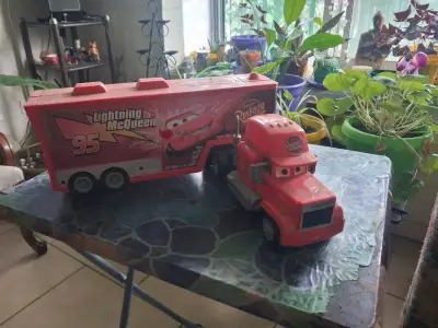 Camión de juguete Mack de Cars - miniatura 1