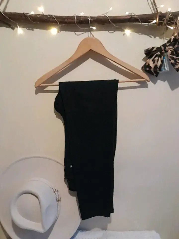 Pantalones negros con cierre decorativo forever 21 - 3