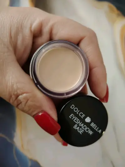 Base de sombras Dolce Bella para ojos - miniatura 1