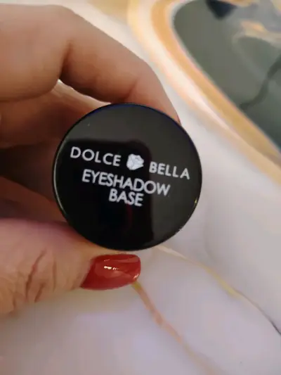Base de sombras Dolce Bella para ojos - miniatura 2
