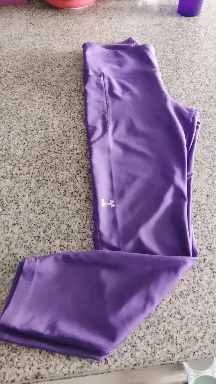 Leggings deportivos morados Under Armour - 1