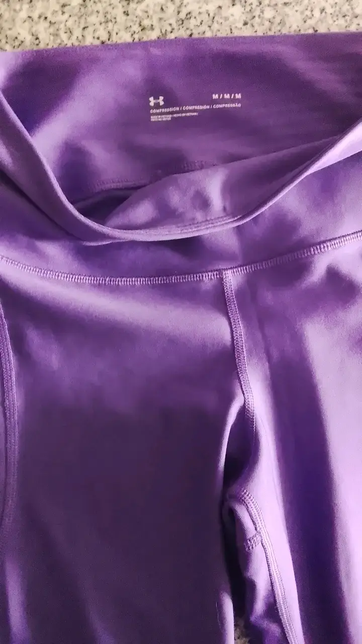 Leggings deportivos morados Under Armour - 2