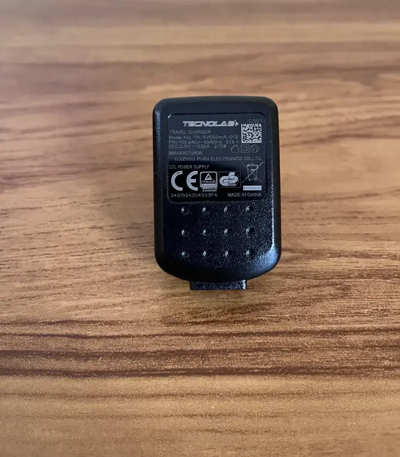 Enchufe cargador Tecnolab USB Negro (sin cable) - 1