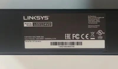 Switch Ethernet 24 Puertos Linksys LGS124 V2 - miniatura 3
