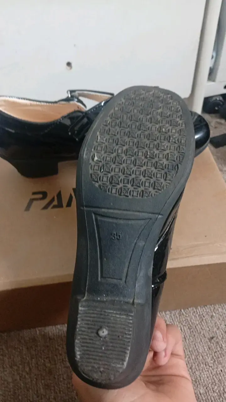 Zapatos de charol negros para niña - 5