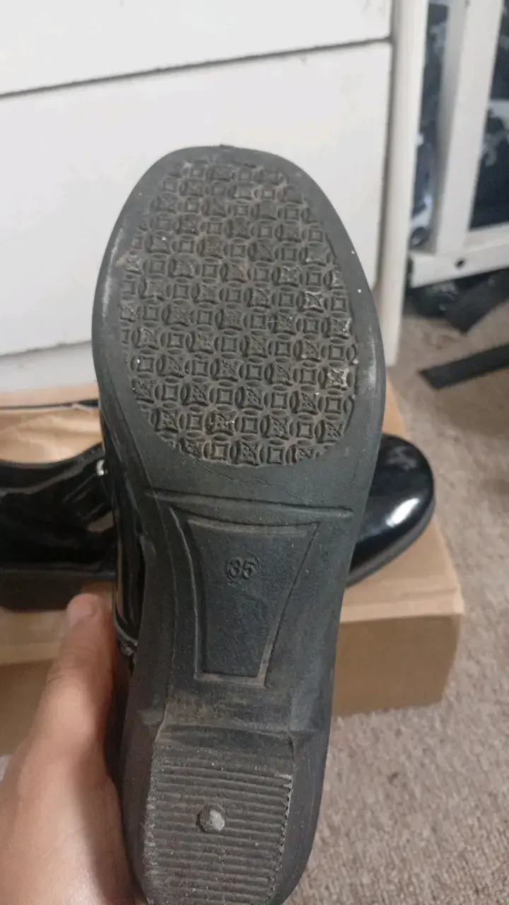 Zapatos de charol negros para niña - 6