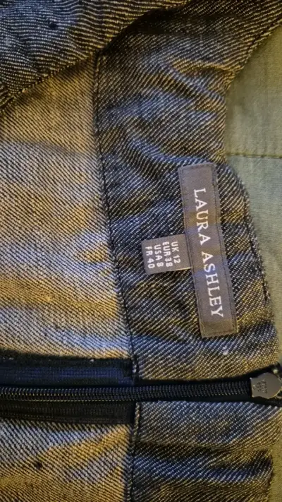 Vestido gris con lazo Laura Ashley - miniatura 3