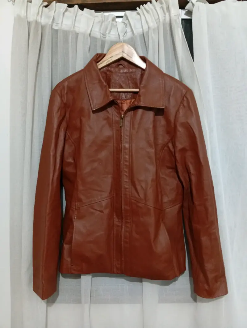 Chaqueta de cuero marrón para mujer - 2