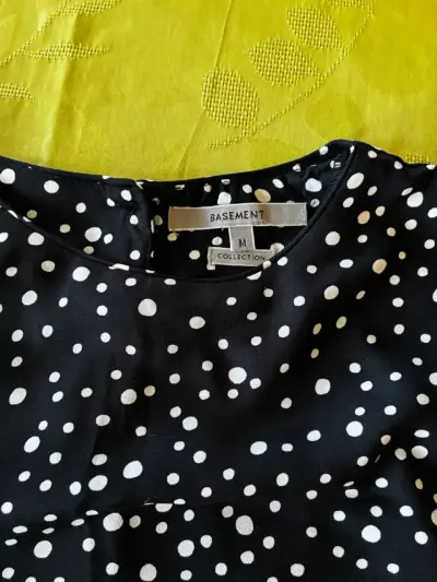 Blusa negra con lunares blancos Basement - miniatura 2