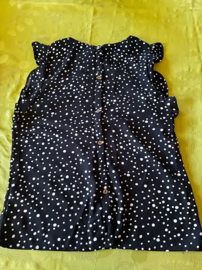 Blusa negra con lunares blancos Basement - miniatura 3