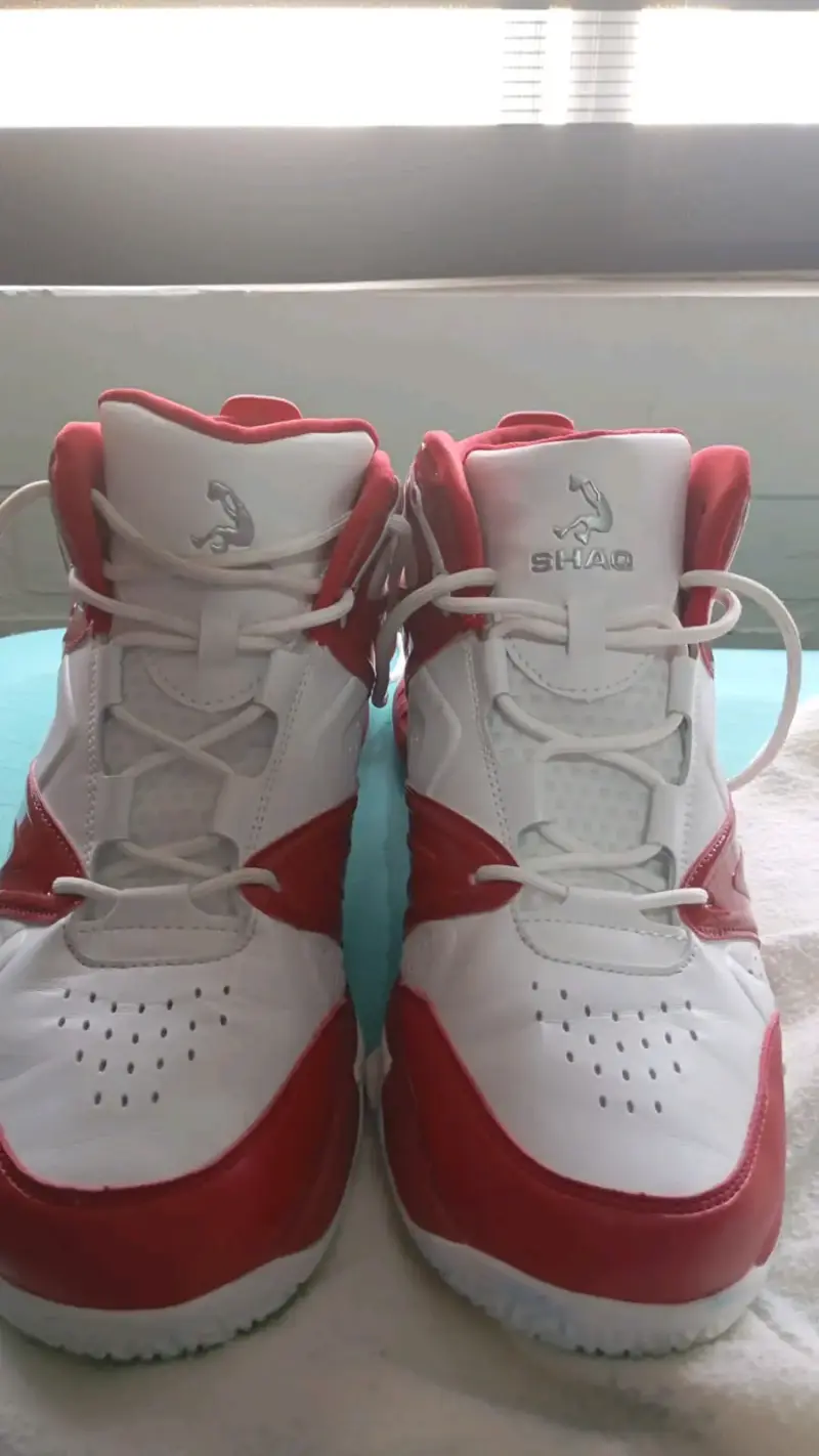 Zapatillas deportivas Shaq blancas y rojas - 2
