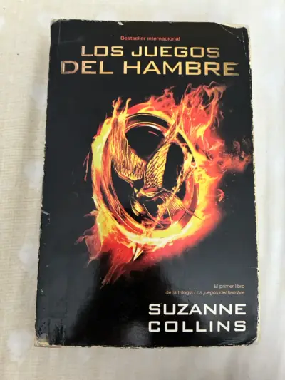 Libro Los Juegos del Hambre de Suzanne Collins - miniatura 3