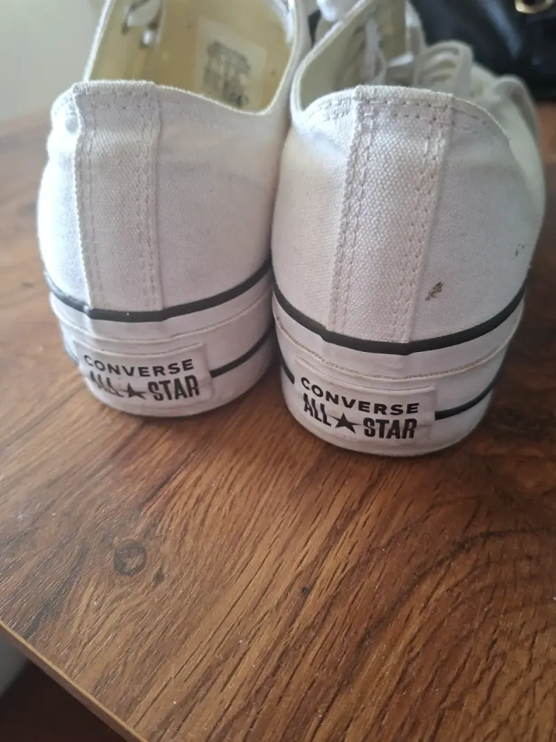 Zapatillas Converse All Star Blancas Clásicas - 2