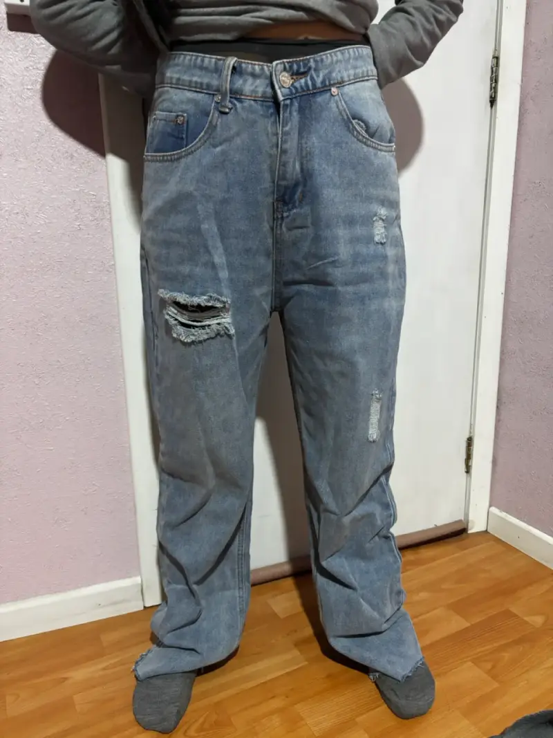 Jeans de mujer con diseños variados - 4
