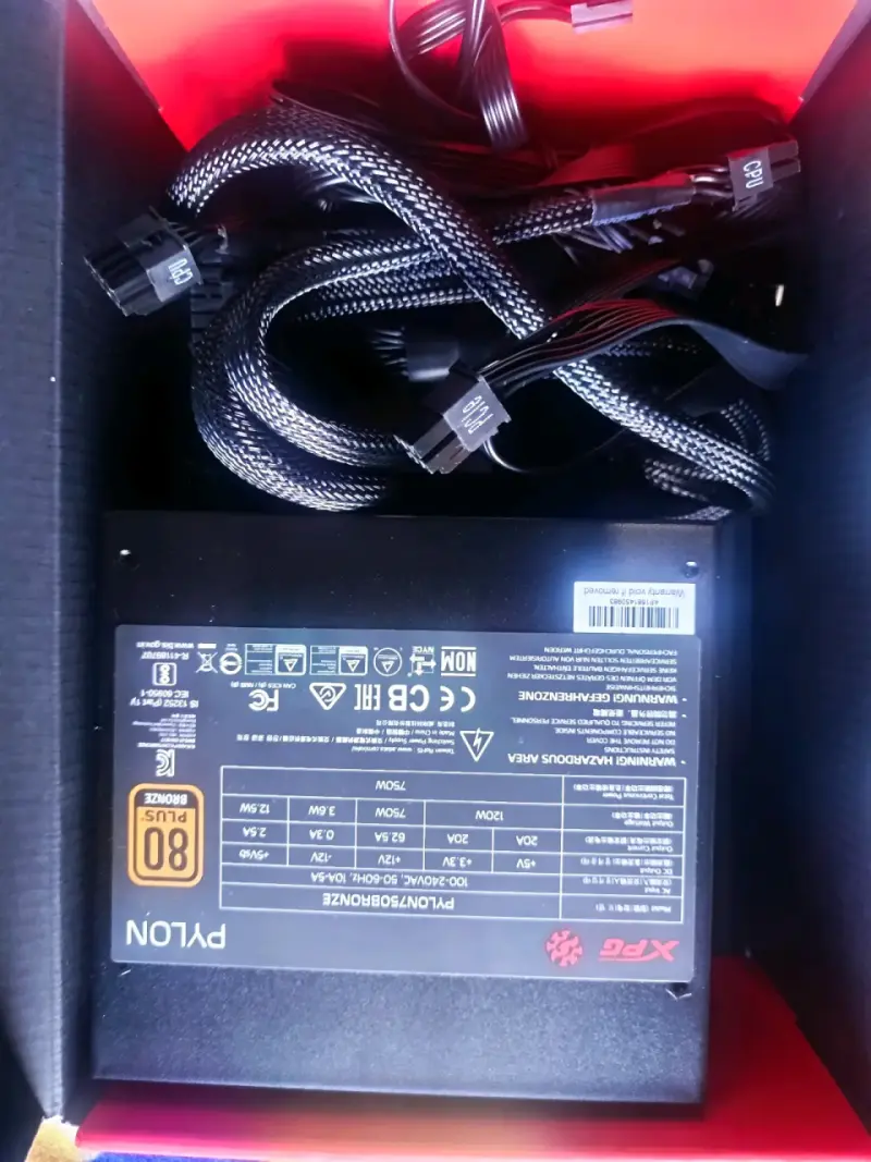 Fuente de Poder XPG Pylon 750W 80 Plus Bronze - 2