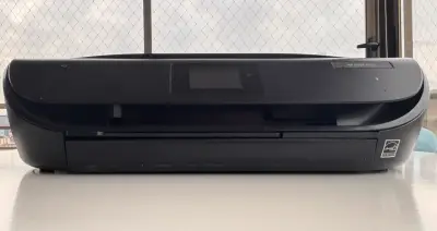 Impresora Multifuncional HP Envy 5052 - miniatura 4