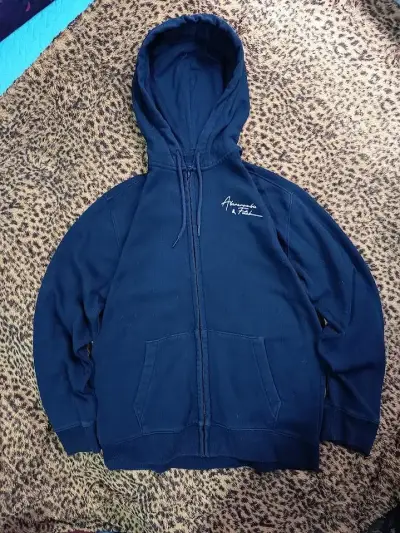Polerón Abercrombie & FItch - miniatura 1