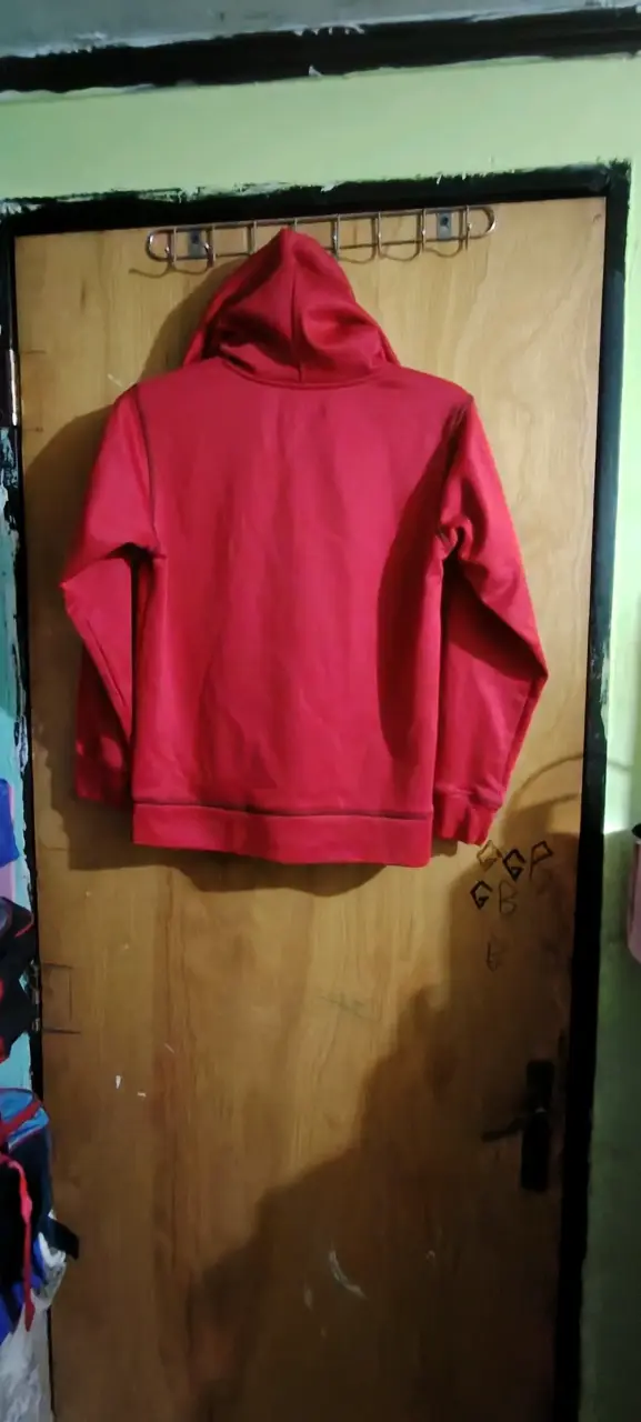 Chaqueta acolchada roja y negra Fermeto para hombre - 4