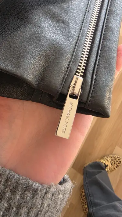 Chaqueta de cuero negra Michael Kors - miniatura 4