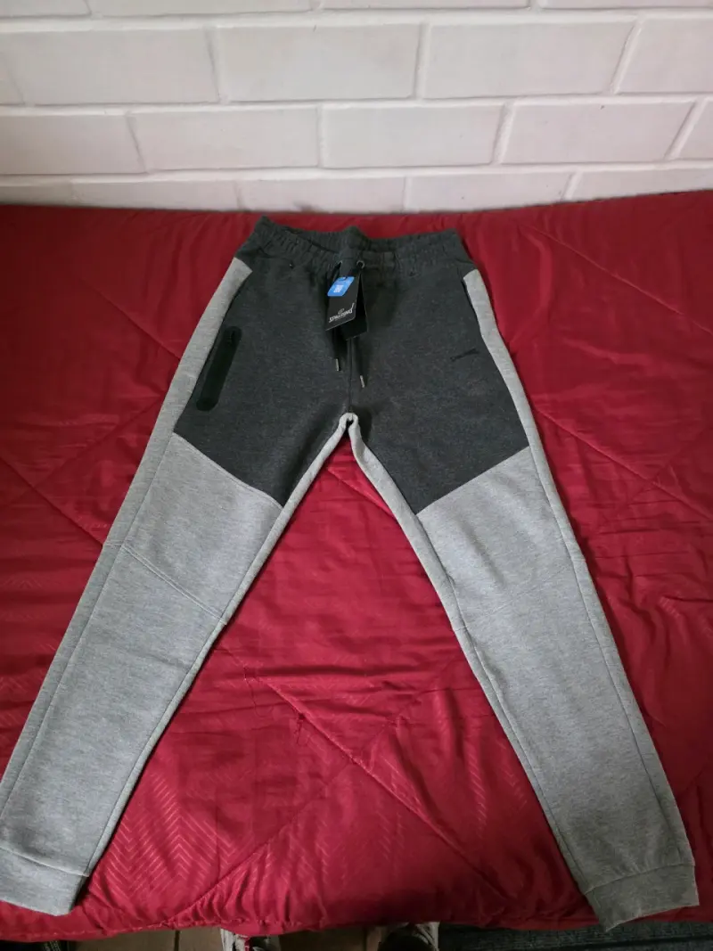 Pantalones deportivos grises Spalding para hombre - 1