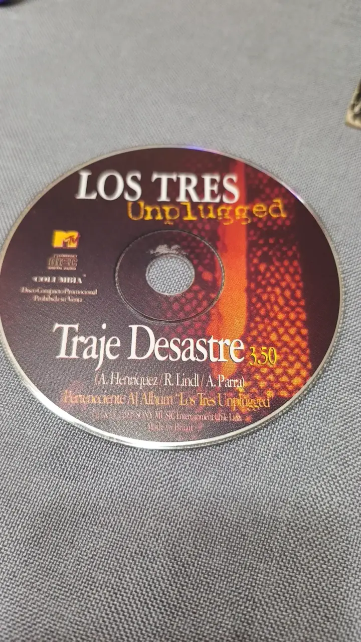 CD Los Tres Unplugged Traje Desastre - 3