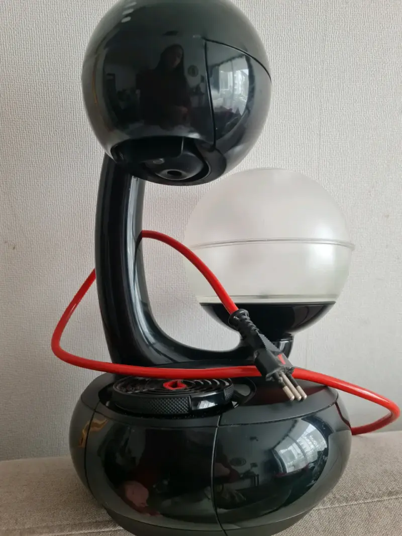 Cafetera Dolce Gusto Nescafé - 1