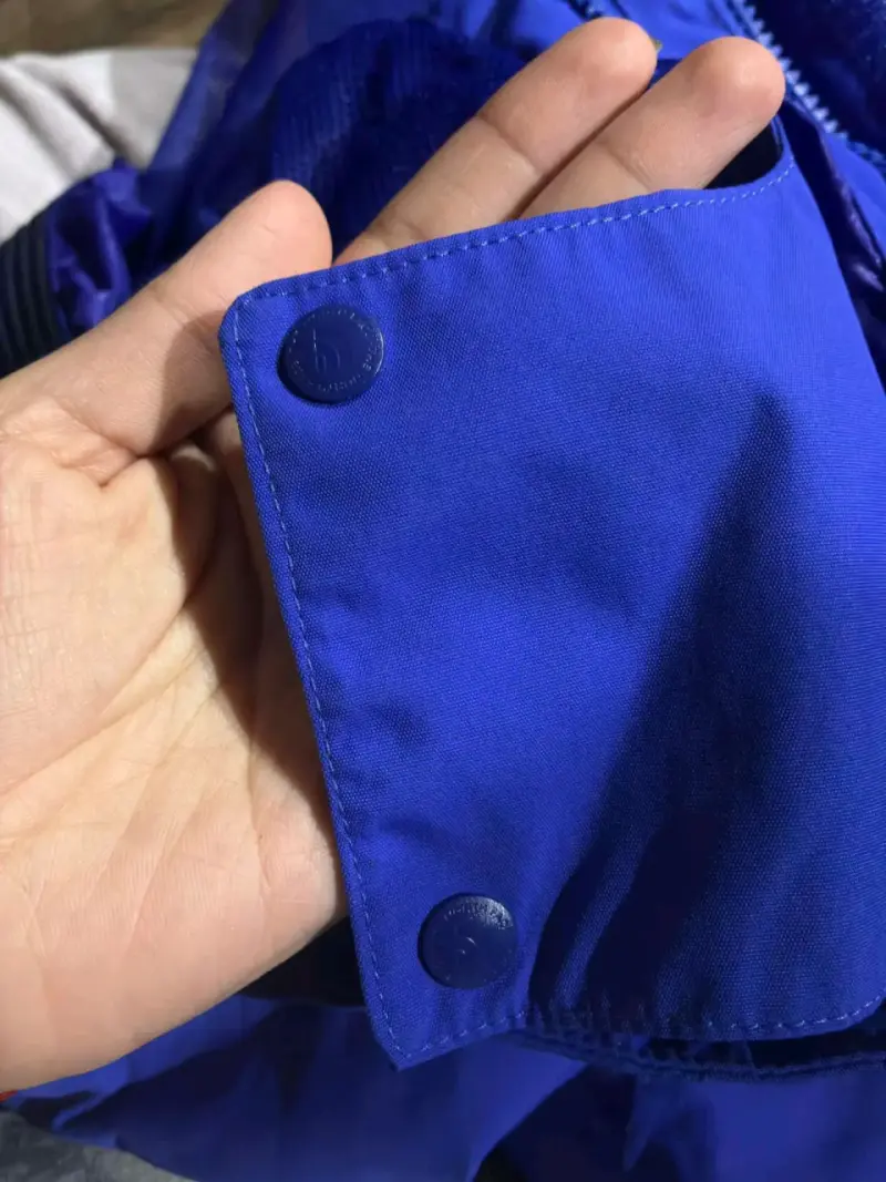 OFRESCAN Chaqueta impermeable azul The North Face - 4