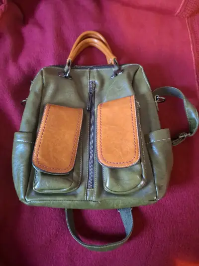 Mochila de cuero verde y marrón - miniatura 1