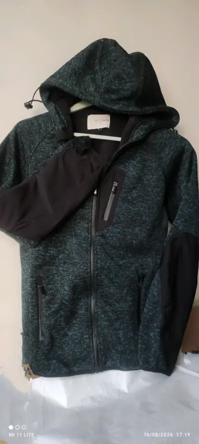 Chaqueta con capucha verde y negra Federation - miniatura 1