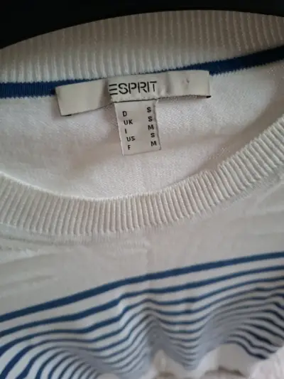 Suéter a rayas blanco y azul Esprit - miniatura 2
