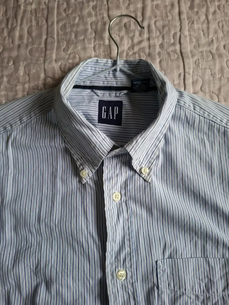 Camisa a rayas azul claro GAP para hombre - 1