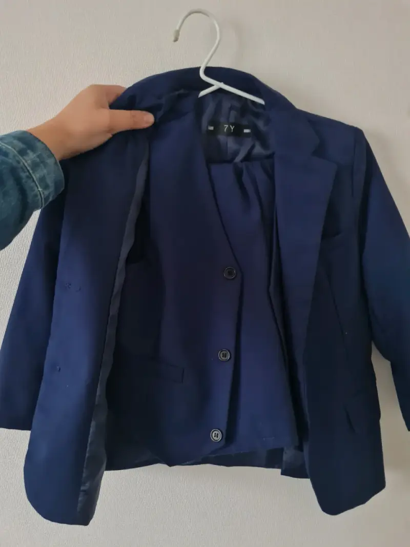 Traje 3 piezas para niño talla 7 años - 1