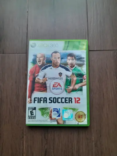 Juego FIFA Soccer 12 para Xbox 360 - miniatura 1