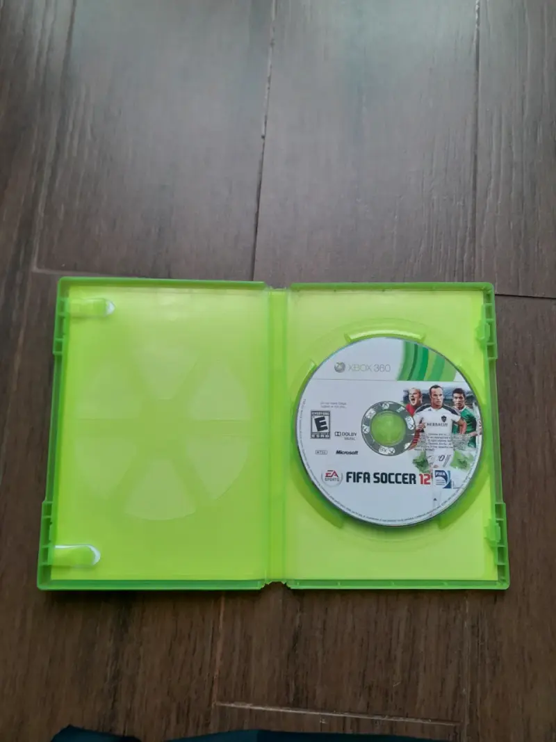 Juego FIFA Soccer 12 para Xbox 360 - 3