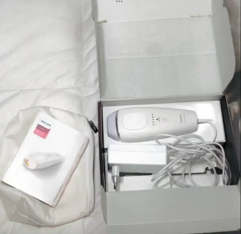 Depiladora IPL Philips Lumea con estuche - 3