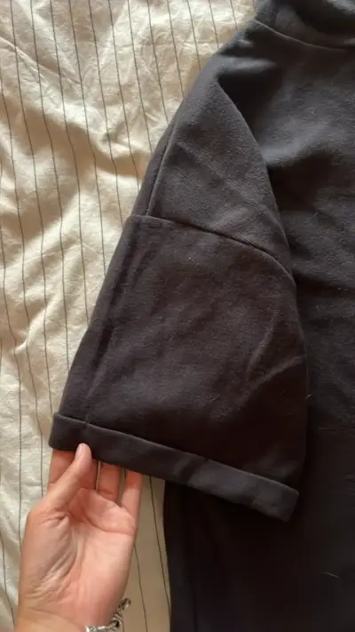 Polera negra de cuello alto Zara talla M - miniatura 2