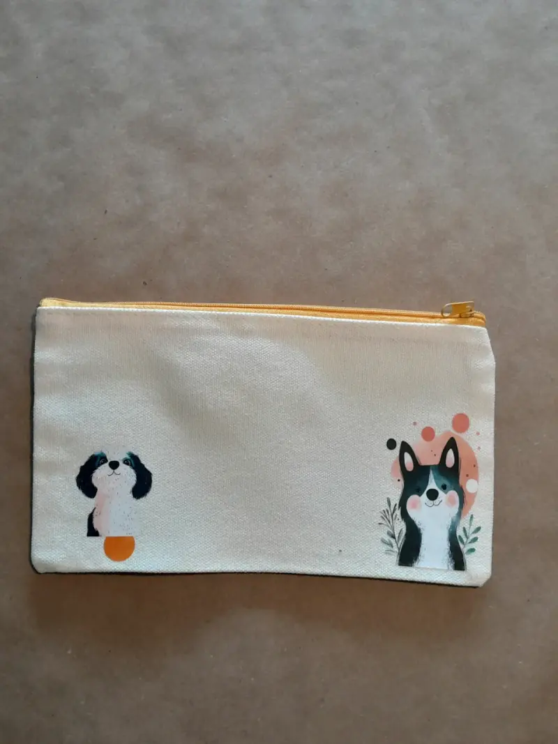 Estuche de Tela con Diseño de Perros - 1