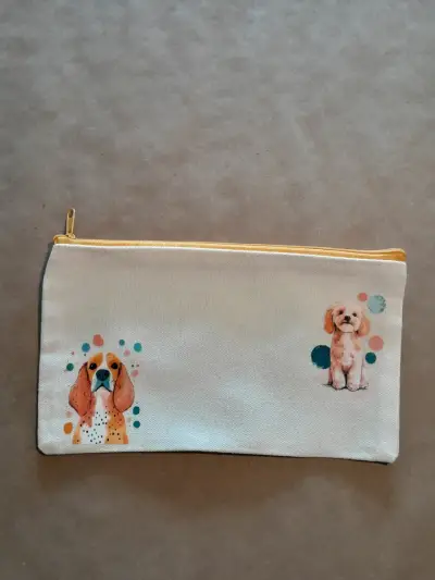 Estuche de Tela con Diseño de Perros - miniatura 3