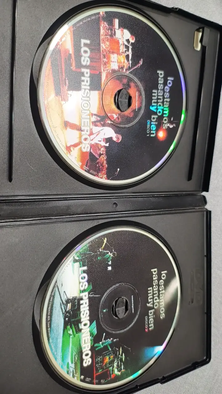 DVD Los Prisioneros Lo Estamos Pasando Muy Bien - 3
