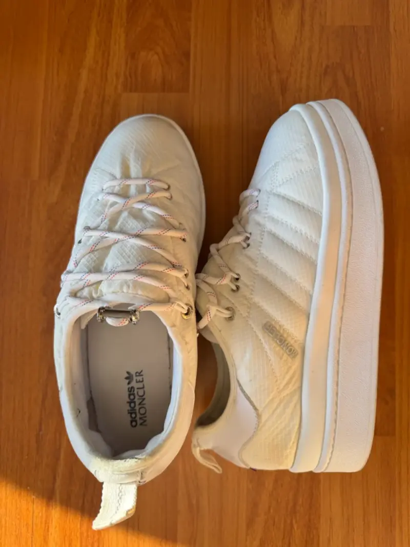 Zapatillas blancas Adidas Moncler edición especial - 1