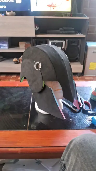 Casco artesanal de cosplay estilo medieval - miniatura 2