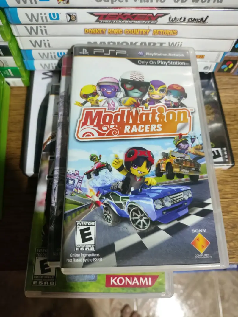Juego PSP ModNation Racers en buen estado